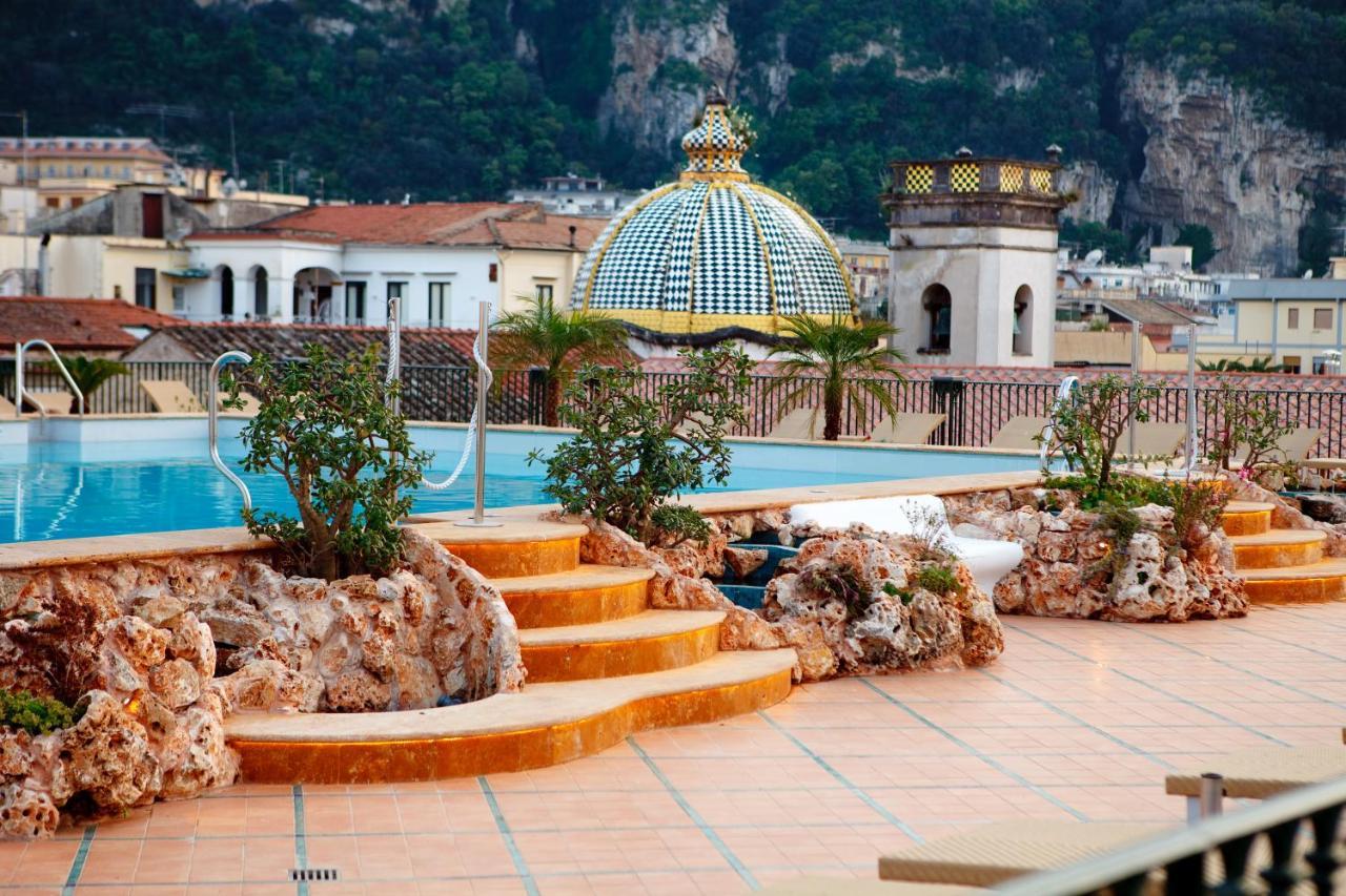 Grand La Favorita 5* Península Sorrentina